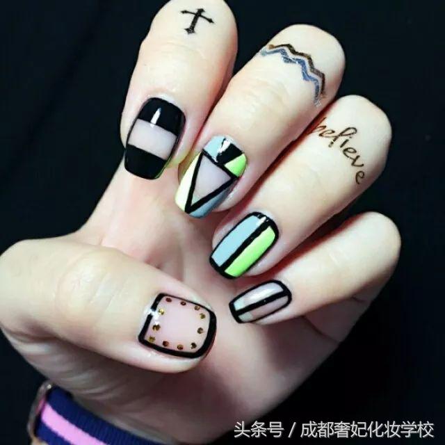 简约中国风几何图案,美甲简单大方又好看款式