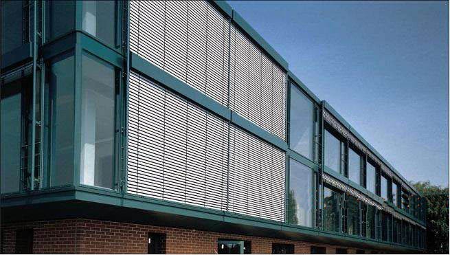 电动遮阳帘的优缺点,怎样买伸缩遮阳帘划算