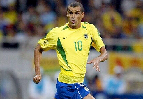 巴萨历史上三位最出色的巴西球星,盘点巴萨历史那些伟大的11号