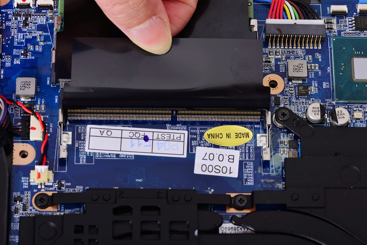 机械师f117-v26游戏本怎么样,机械师f11717.3英寸2k高端游戏本