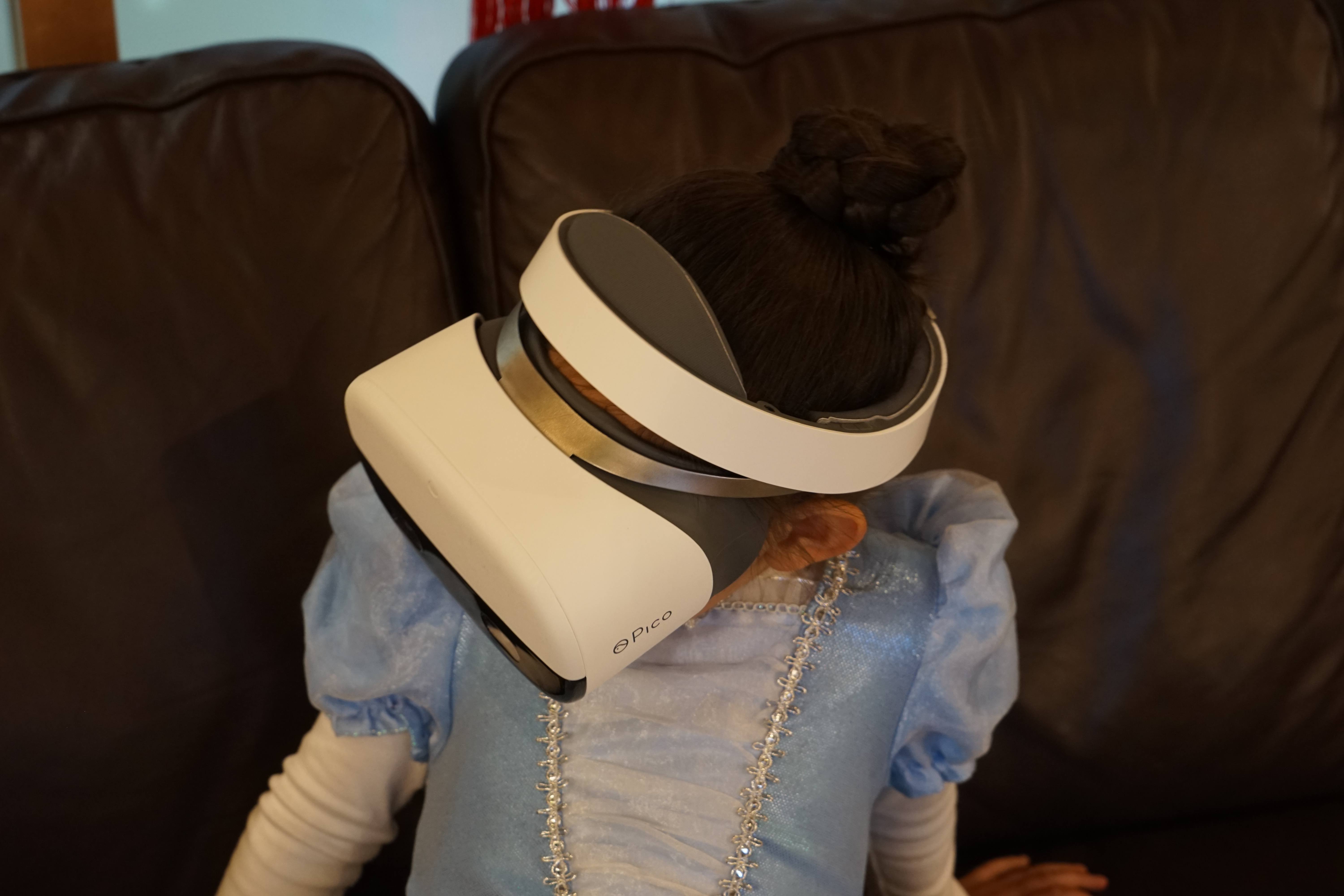 piconeo3vr鐪熷疄娴嬭瘎,piconeo3vr鎷嗚В鍒嗘瀽