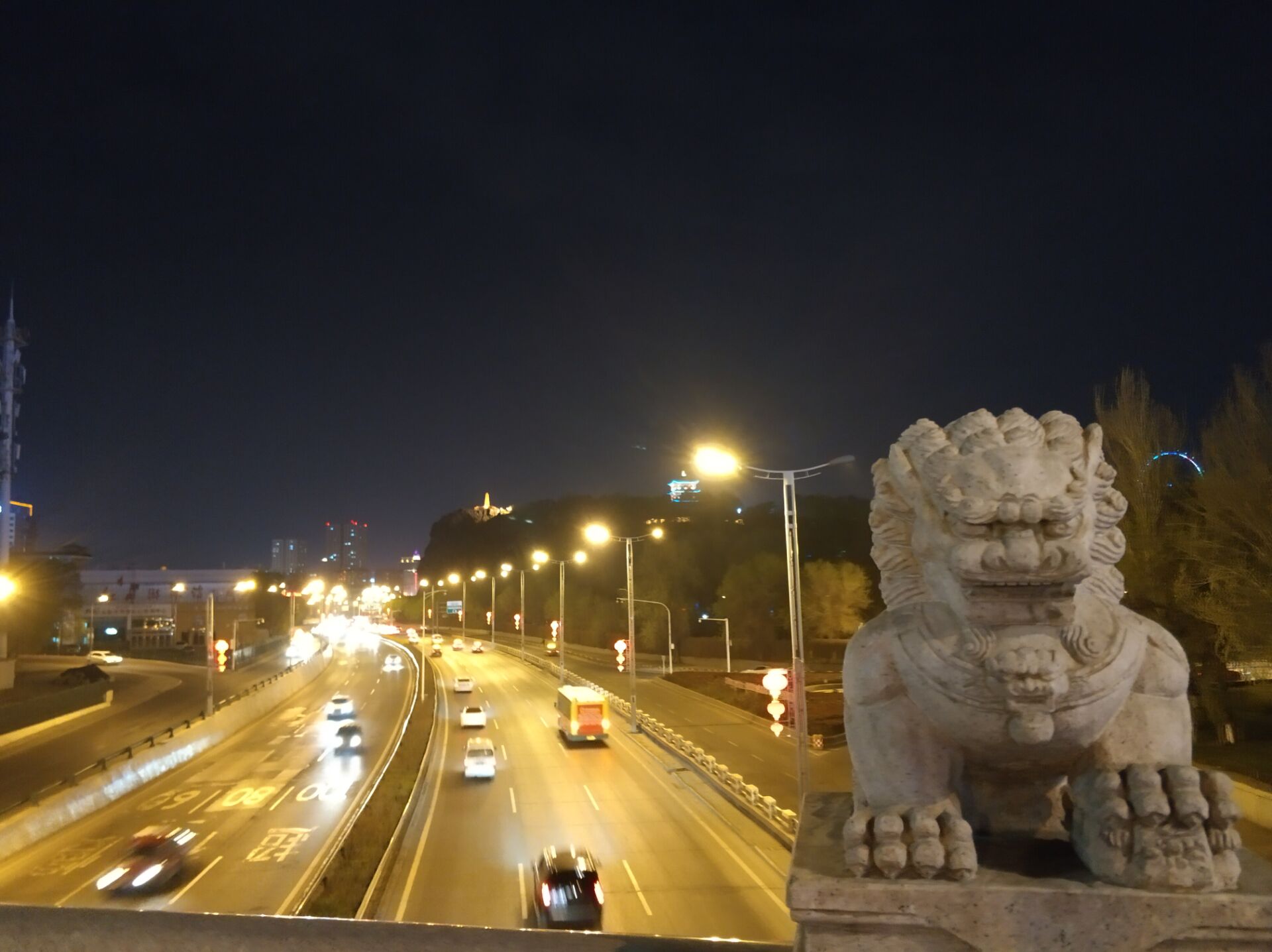 乌鲁木齐街头十大祥瑞瑞兽，哪家最V5？