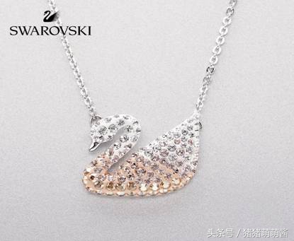 姑娘你那么美情感语录,所有女生带锁骨链都好看