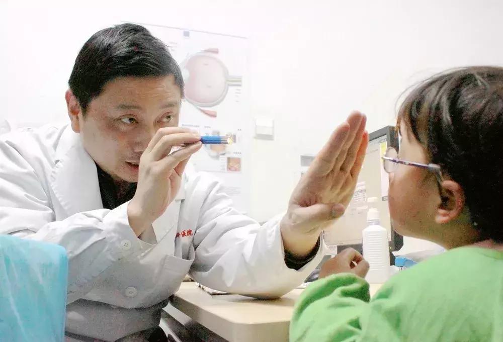 大坪眼科斜视哪个医生好,大坪医院儿童眼科怎么样