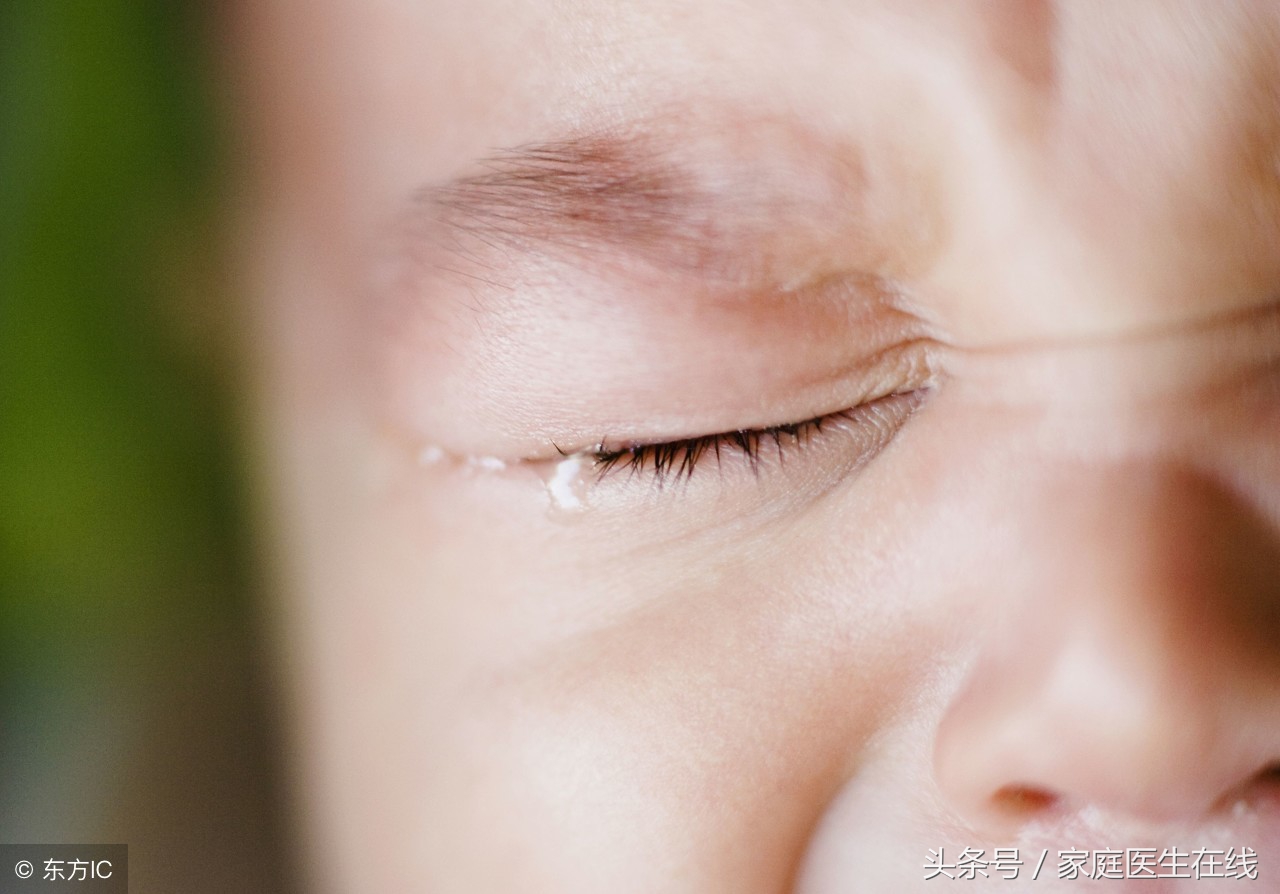 过度惊吓，不仅会影响孩子的智力发展，还会导致孩子心理出现问题