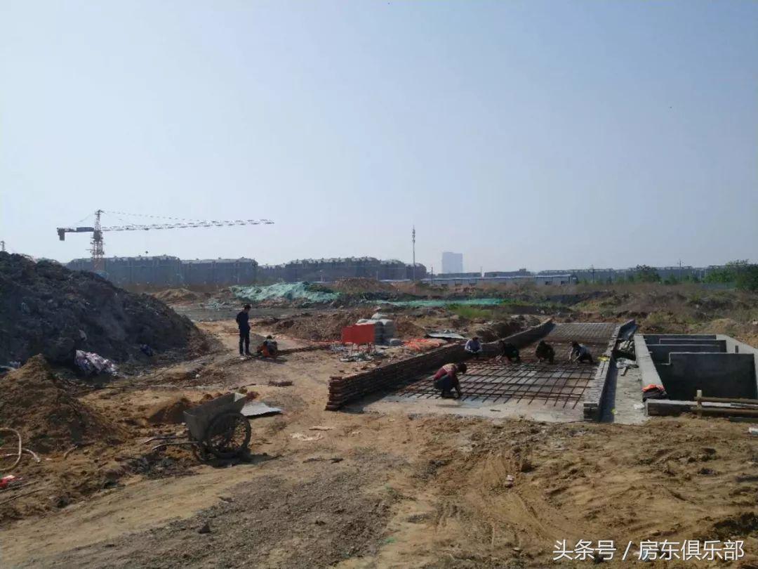 清华附小对应的学区房价格,北龙湖清华附中公立私立