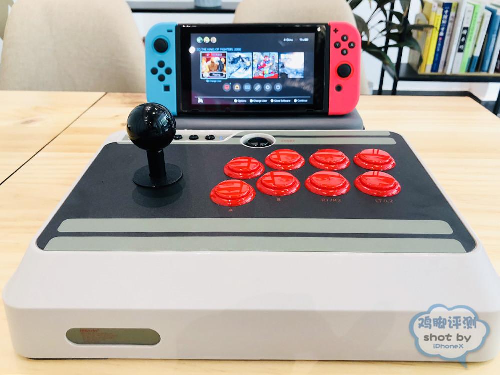 卖情怀抵不上填空白八位堂N30蓝牙街机摇杆评测