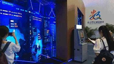 让你们“剁手”、“吃土”的人都来了！求偶遇？逛展追星攻略速收藏！