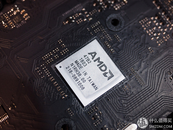 Zen+启动！船新组合RyzenR72700X+华硕ROGX470F—RGB开箱