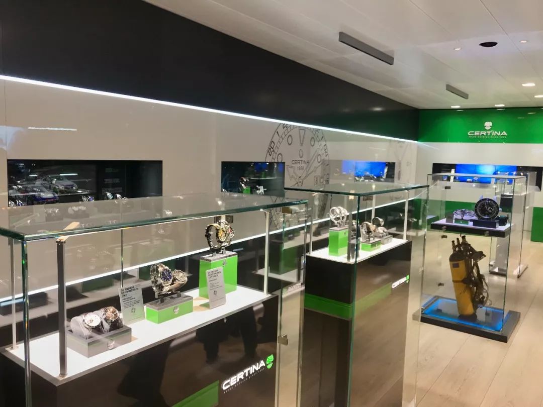 雪铁纳2020款复刻版,2018雪铁纳新品