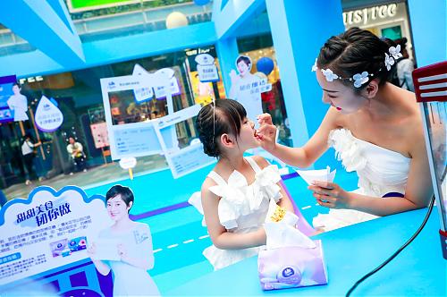 维达携天猫发力新零售打造纸巾快闪店开启营销新体验