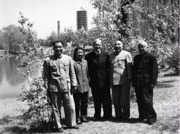 百岁老人马寅初近况,马寅初午马