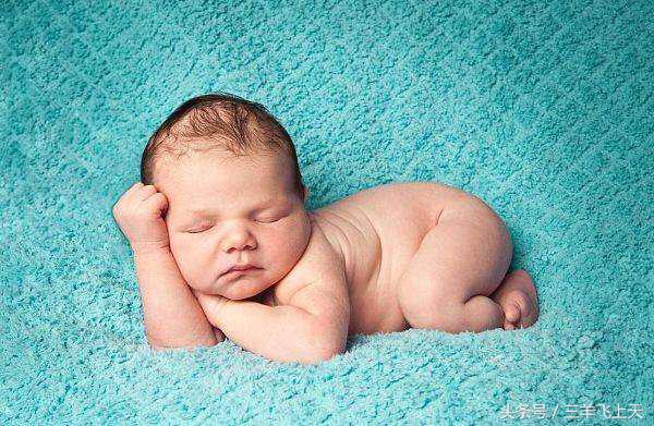 宝宝多大可以把尿过早有什么危害,过早给宝宝把尿有什么危害