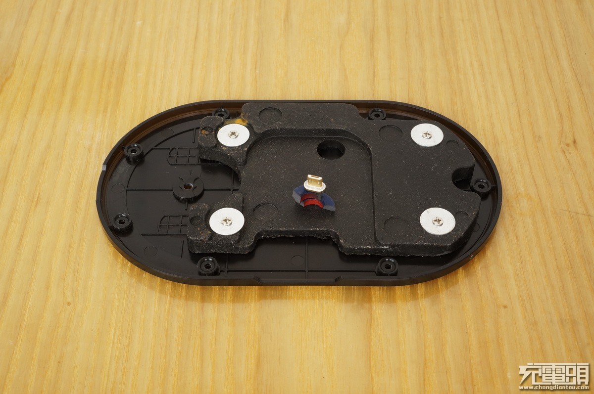 摩米士无线充电台灯,摩米士momax10000