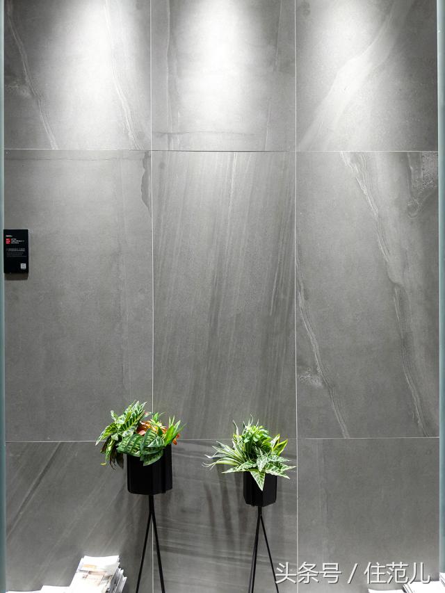 逛建材市场看瓷砖,去实体店买瓷砖怎么选到好的瓷砖