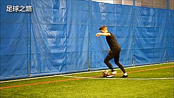 足球技巧：罗纳尔迪尼奥的五个经典过人技巧教学