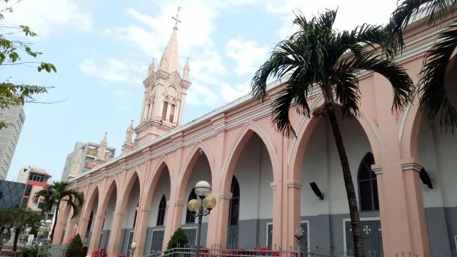 越南旅行之岘港攻略,越南岘港巴拿山风景