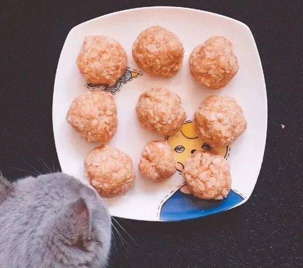 3000一瓶的面霜,用着一千多的水三千多的面霜