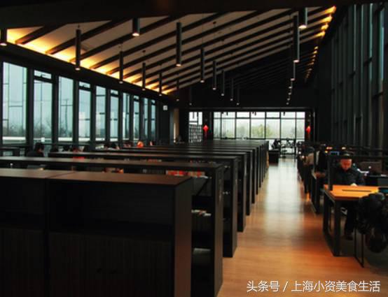 读书季让我们一起走进书香,读书环境优美的书店