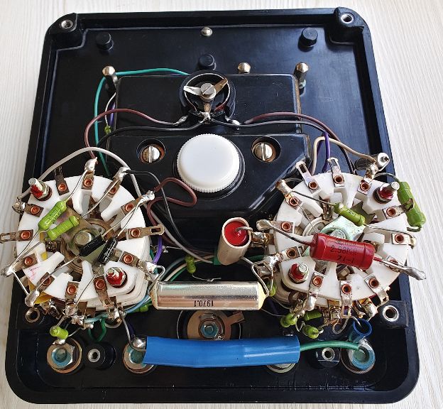 无线电爱好者的第一块表！曾经的一代王者500万用表的前世今生