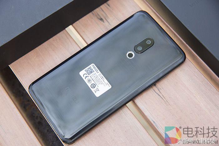 魅族15评测plus扬声器,魅族15手机深度评测