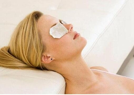 四个小窍门拒绝水肿脸,有什么快速去脸水肿的办法