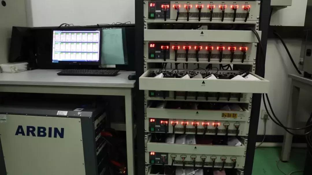 充电宝测评2万毫安真实容量,充电宝22.5瓦快充测评