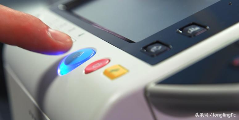 带u盘的打印一体机咋用,大型打印机怎么用u盘打印文件