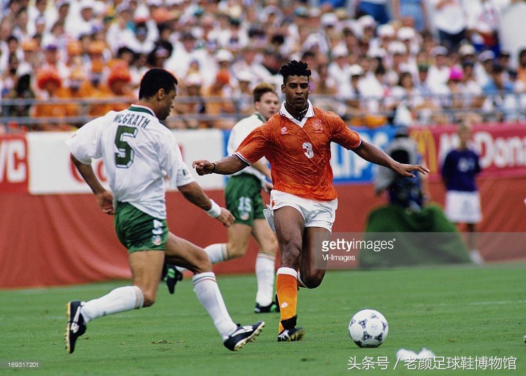 1994世界杯足球鞋回顾视频,2010世界杯足球鞋款式