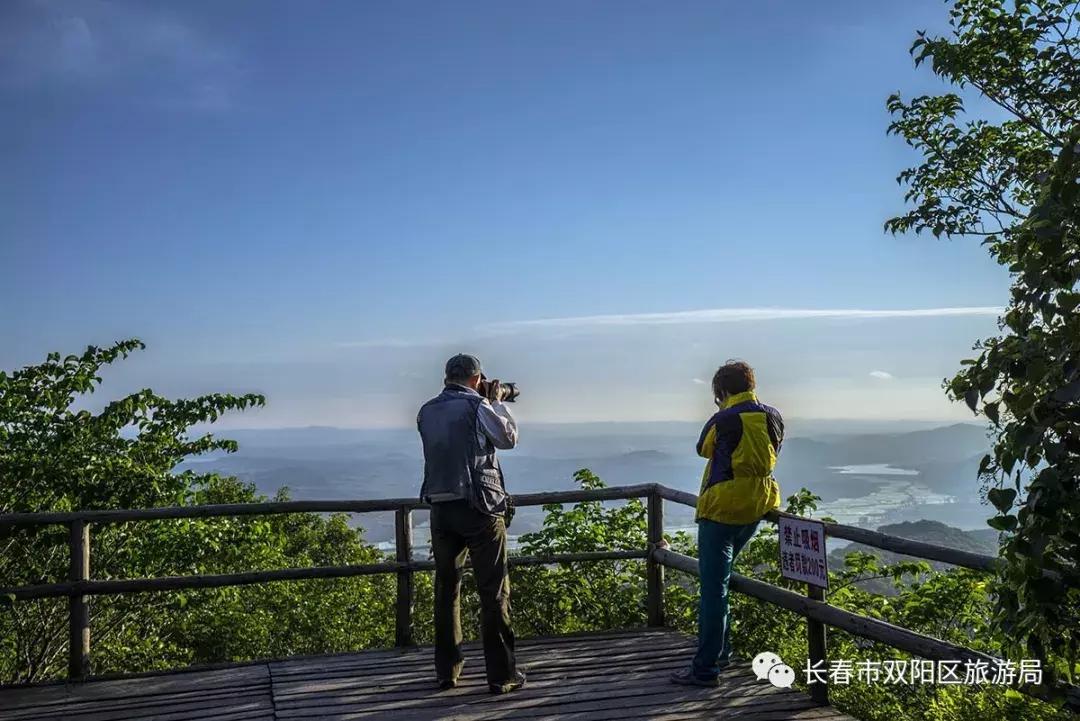 五一不远行也能看重庆,吊水壶国家森林公园和神鹿峰