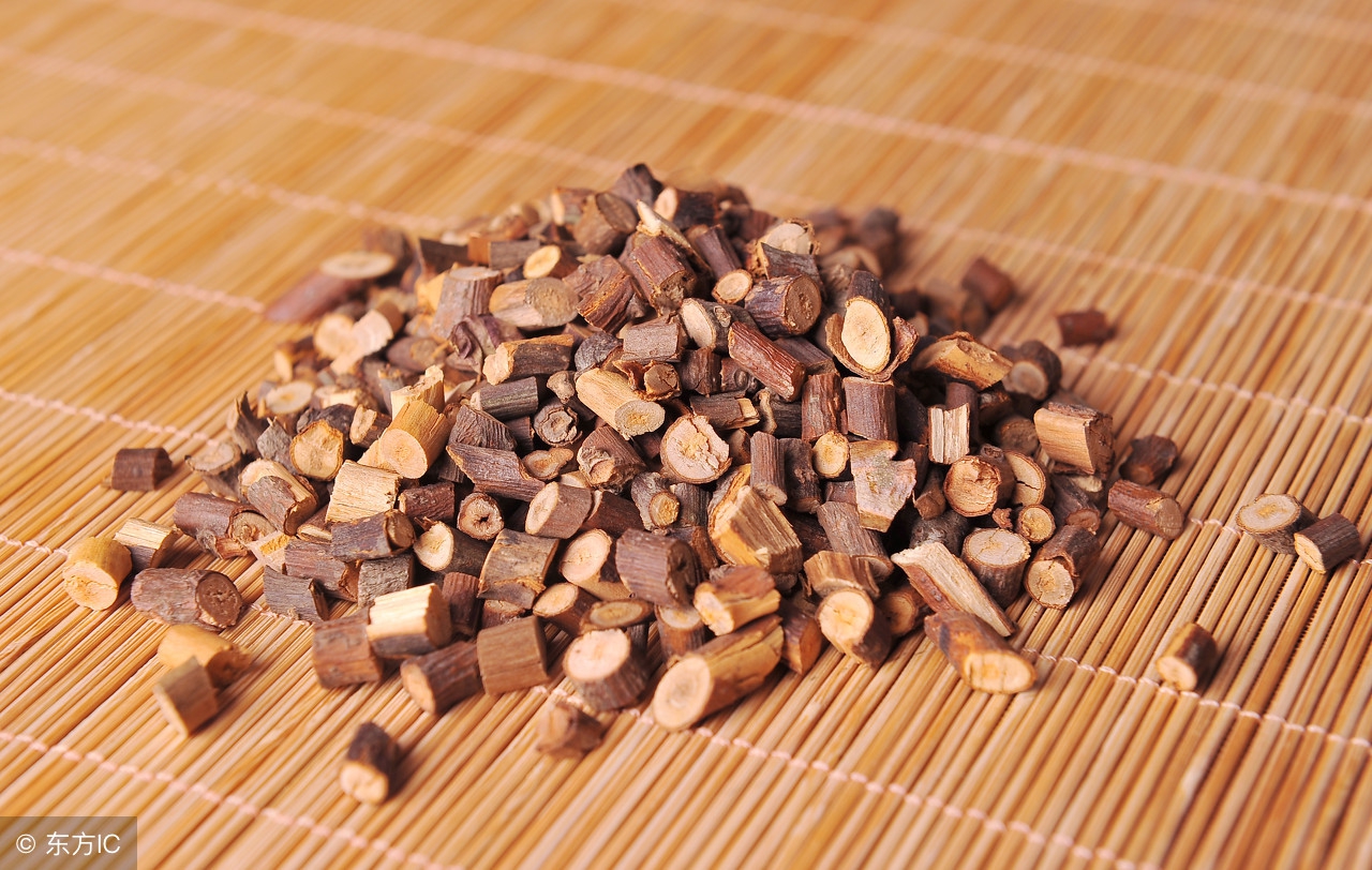 干燥季节喝什么茶去火好,夏天酷热难耐喝这些茶可以去火