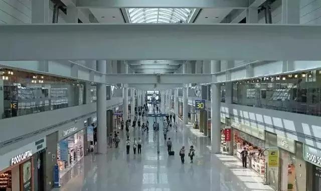 胡志明机场免税店必买的化妆品,机场免税店有什么东西值得买