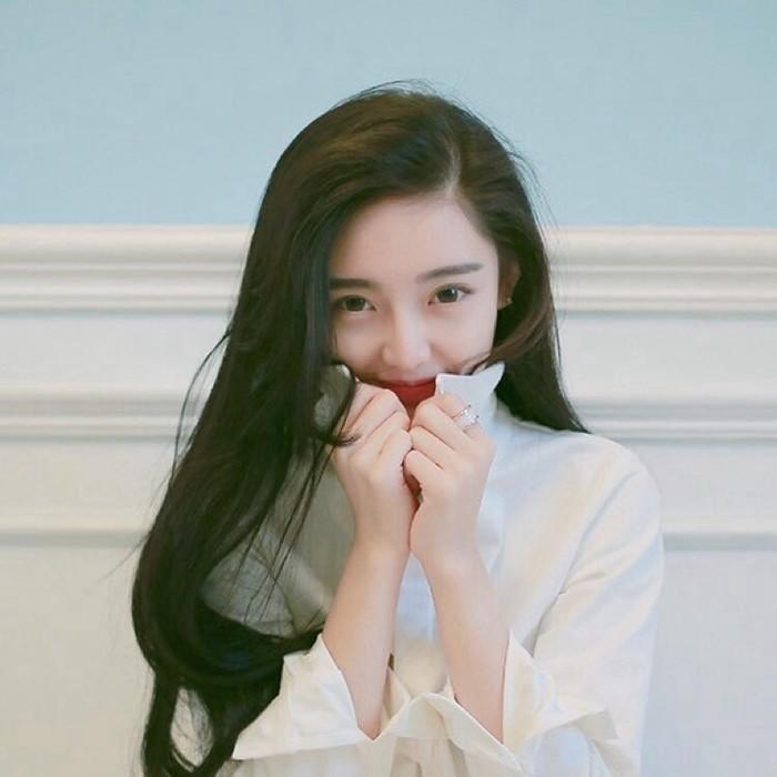 为什么别人的妆容那么有质感,现在的女生妆容精致的不得了