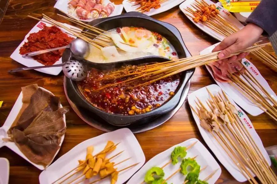 来成都一定要吃的10大美食小吃,推荐几款不容错过的成都特色美食