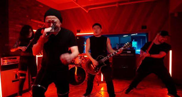 wwetherock出场音乐,wwe中邑真辅出场音乐叫什么名字