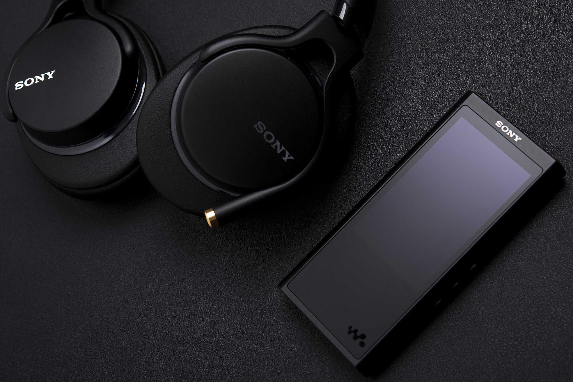 索尼sonymdr-1am2头戴式耳机,索尼MDR-1AM2耳机