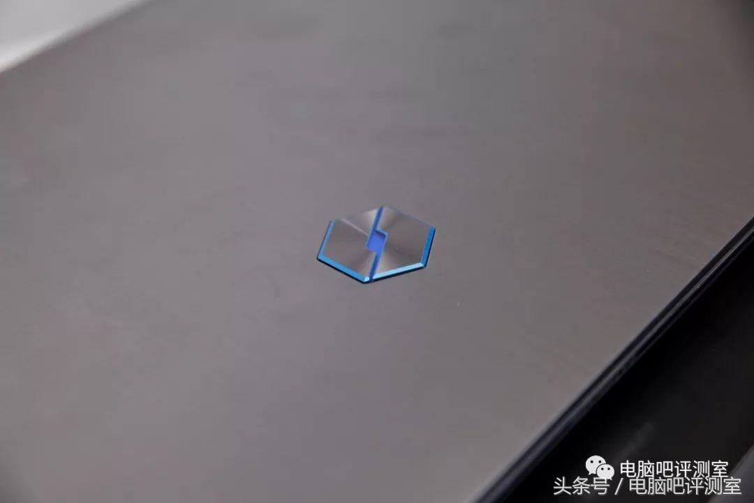 机械革命z2电竞版测评,机械革命深海幽灵z2全面屏