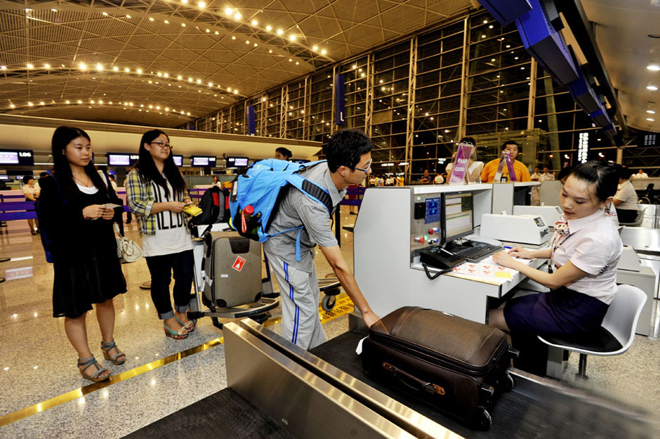 第一次坐飞机最担心什么,第一次坐飞机有什么麻烦