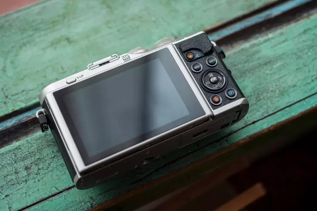 奥林巴斯epl9什么时候发布的,用颜值说话奥林巴斯e-pl9评测