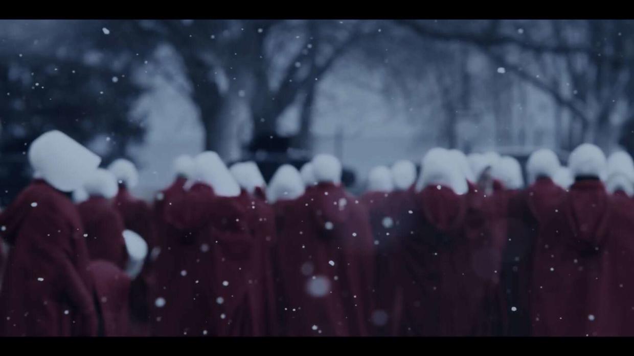 《使女的故事》第二季回归，它很可能会再次横扫艾美奖！