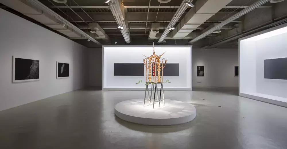 卡地亚当代艺术基金会建筑设计,卡地亚当代艺术