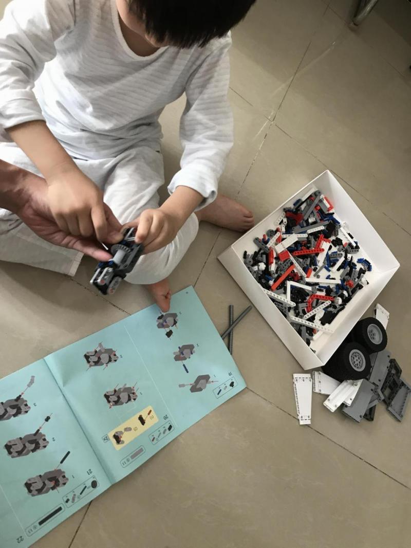 儿童玩具米兔矿山车,米兔智能积木玩具视频