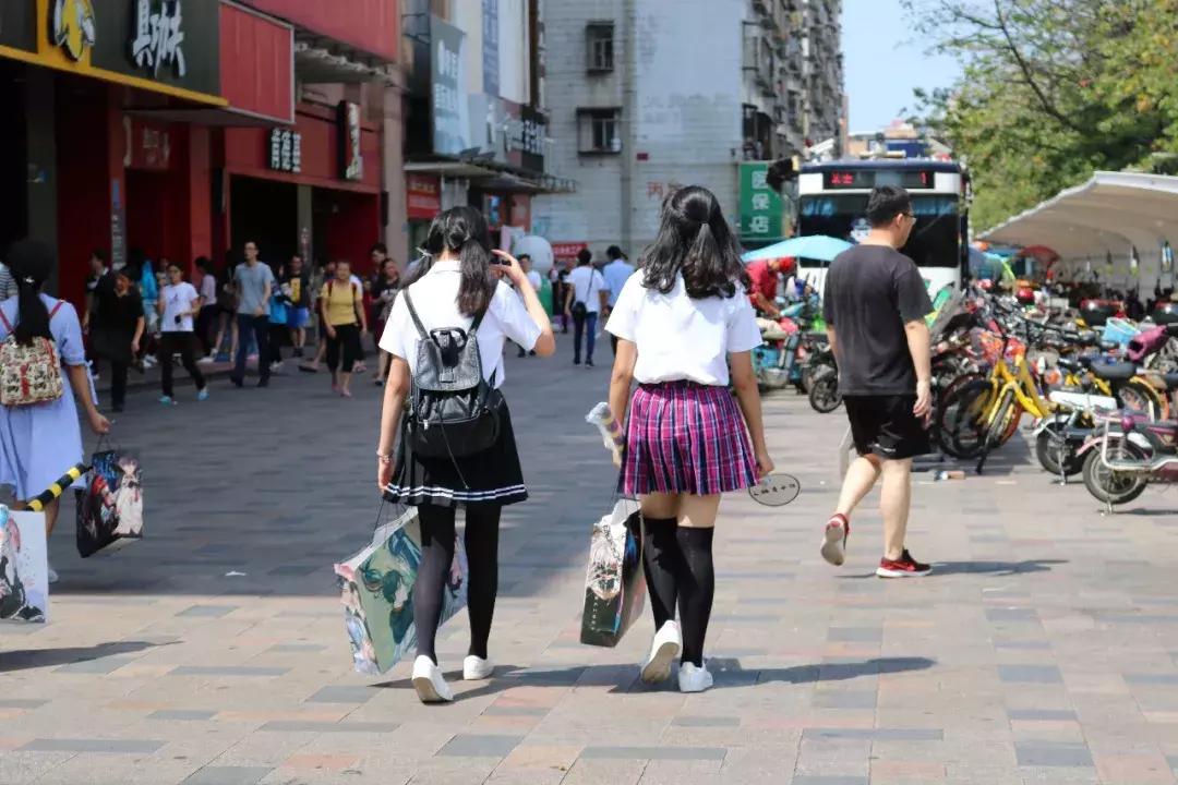 盘点五一各地漫展,五一漫展深圳会展中心