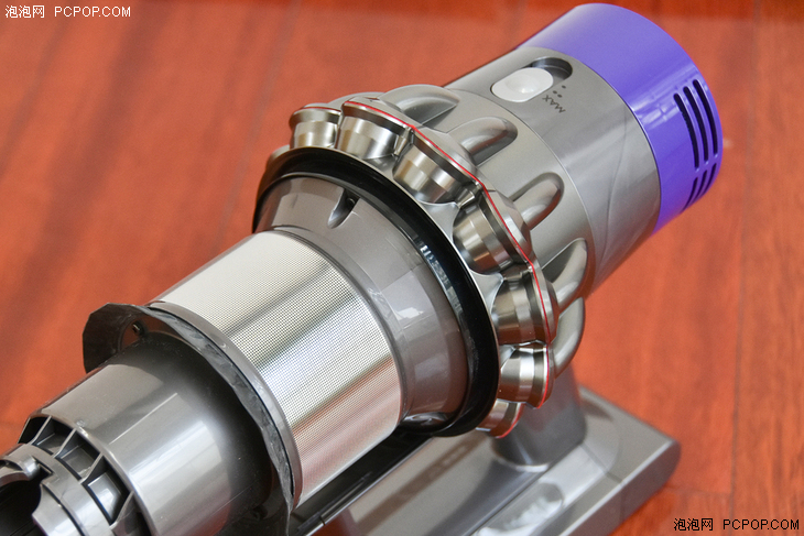 戴森v10fluffy和extra区别,戴森吸尘器v10v11v12的区别
