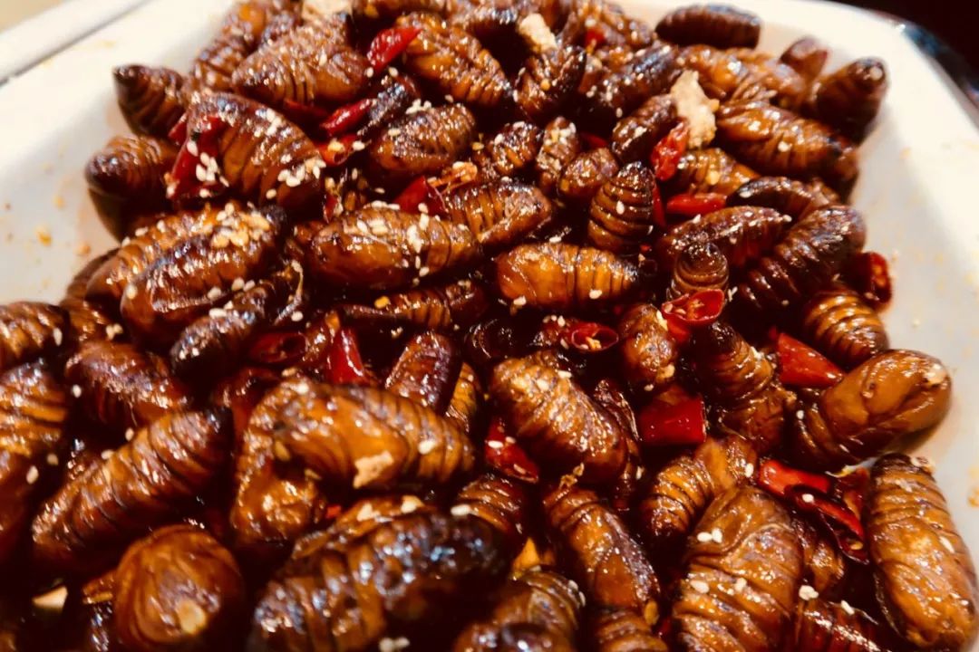 东北汗蒸正宗做法,汗蒸房里特色小吃的制作方法