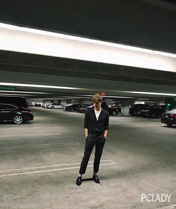 现在这个季节男生怎么穿才很时尚,现在的男生怎么穿才能潮