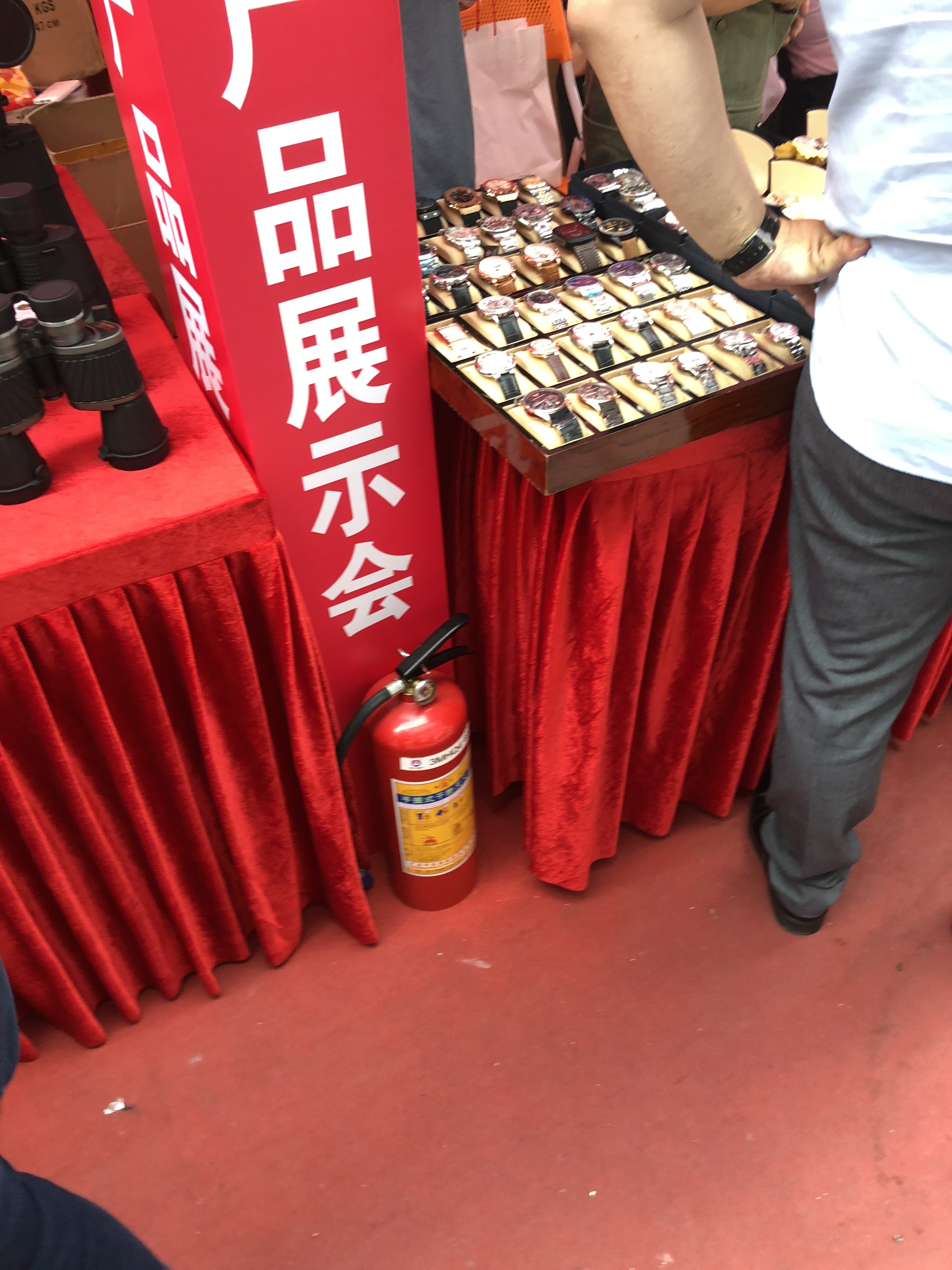 中国的电子产品批发市场在哪里,中国传统电子商城现状