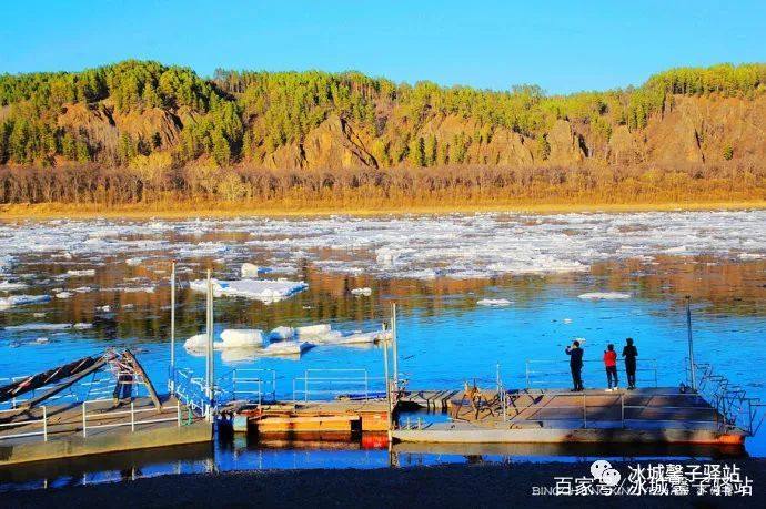 漠河北极村开江,去漠河看极光去甘孜看贡嘎雪山