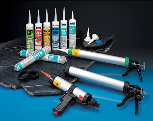 香蕉水去除老旧玻璃胶的效果好吗,玻璃胶粘手上用香蕉水能不能洗掉