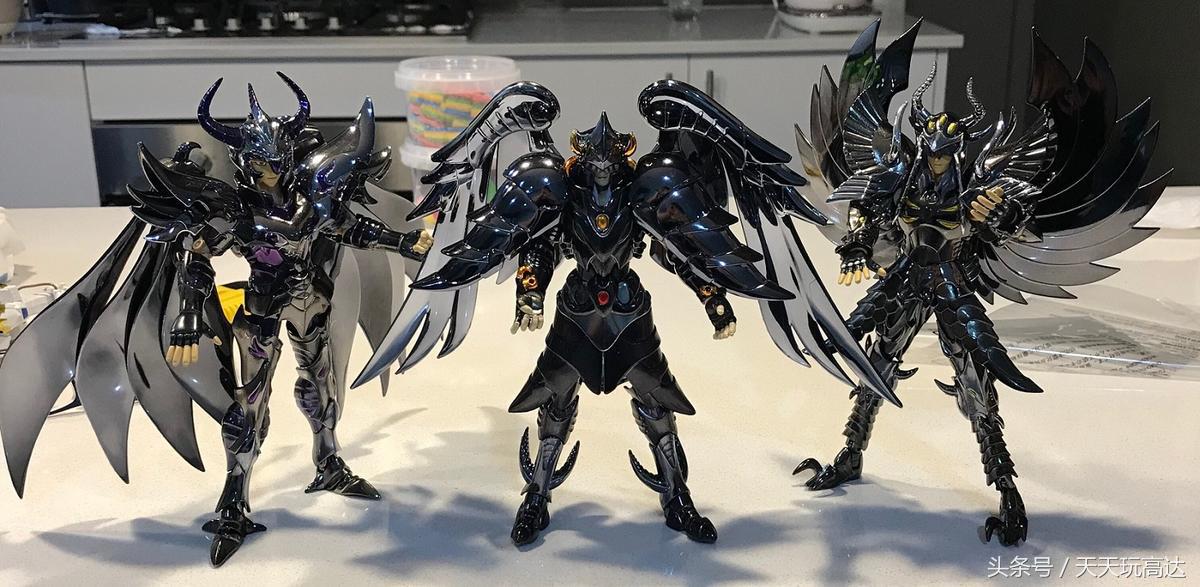 鍘熻壊鐗堝啣鐣屼笁宸ㄥご,鍐ョ晫涓夊法澶寸孩椋為緳